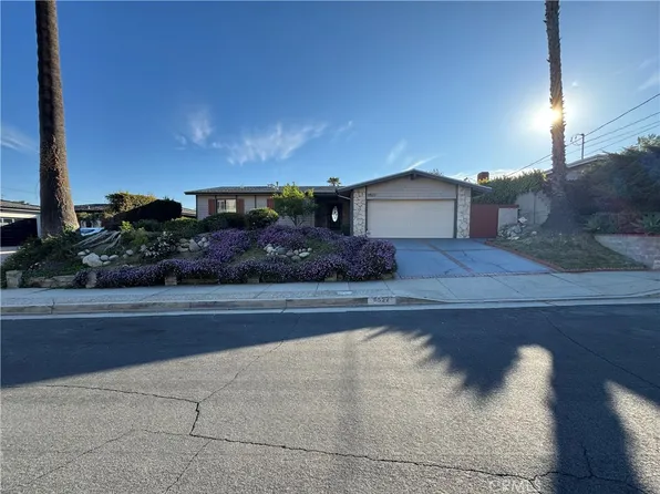 8527 Vine Valley Dr, Sun Valley, CA 91352