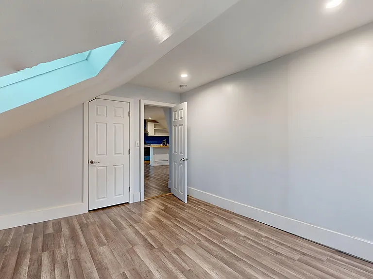 1531 Mendon Rd #3 — Photo 12