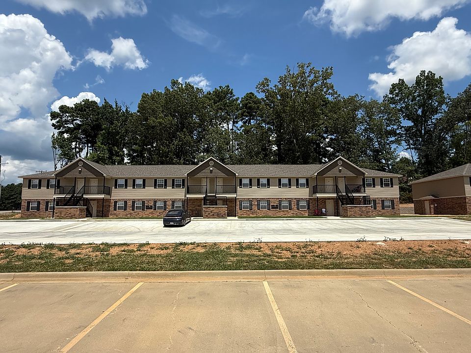 1st image of 1455 Highway 425 S
