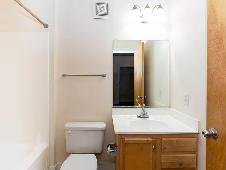 Cornish Brewery Apartments — Photo 43