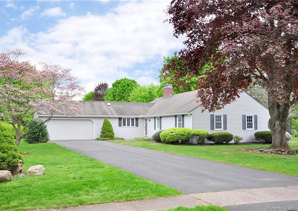 52 Coach Rd, Glastonbury, CT 06033 Zillow