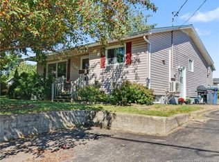 130 Kirkpatrick St, Woodstock, NB E7M2B1