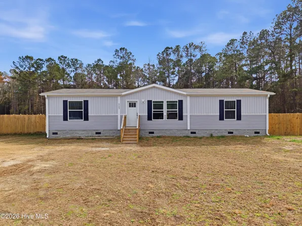 5703 Little Prong Road NW, Ash, NC 28420