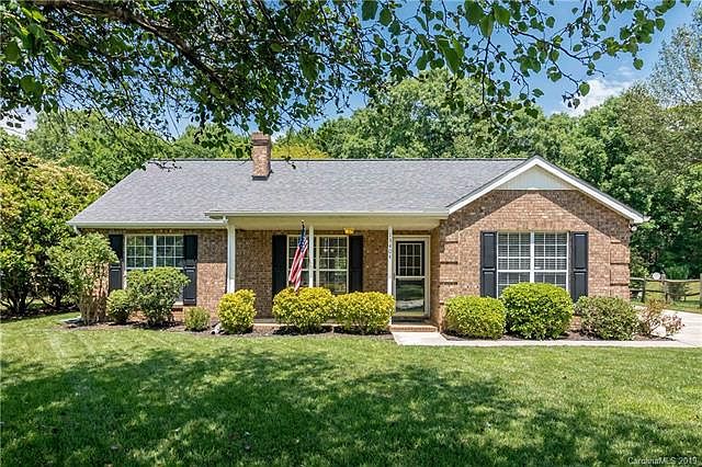 1st image of 13404 Krislyn Woods Pl