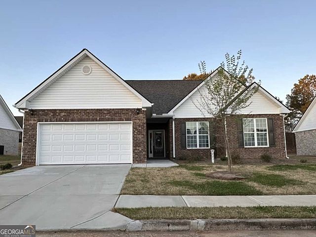 1st image of 821 Crossroads Ct