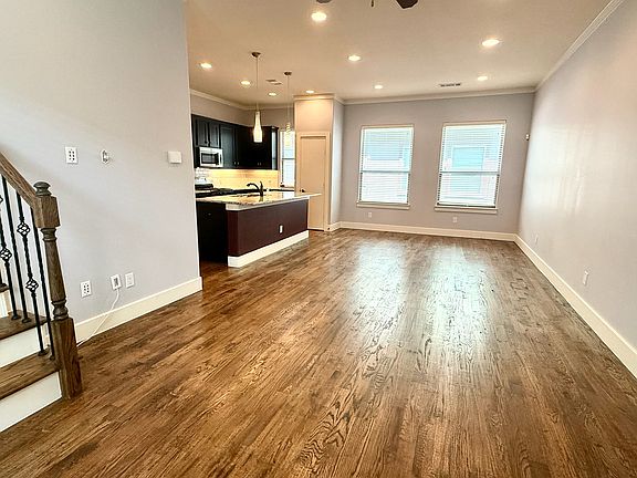 3rd image of 5875 Ross Ave Unit 4