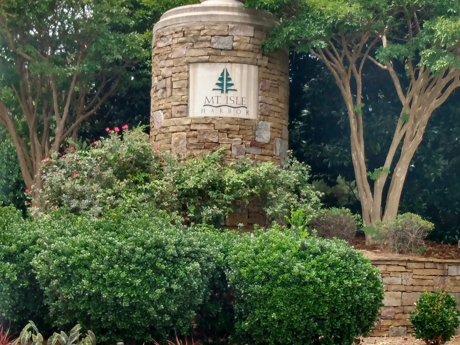 Mountain Park Dr, Charlotte — Photo 3