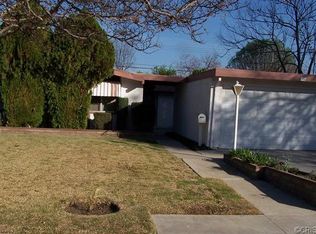 7938 Capistrano Ave, Canoga Park, CA 91304