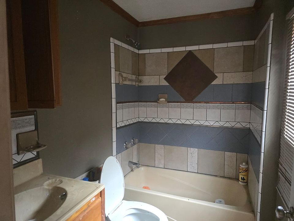 2nd image of 2138 Brown Creek Dr