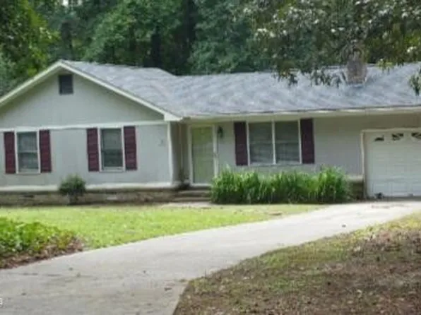 353 Circle Drive, Greenville, NC 27858