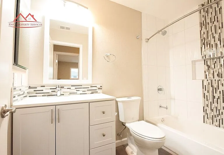 3820 Moorpark Ave #4 — Photo 12