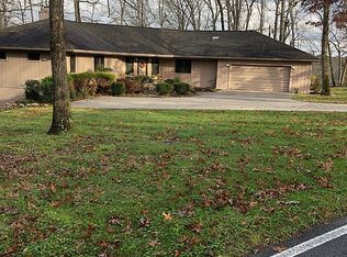 108 Bluff Rd, Crossville, TN 38555