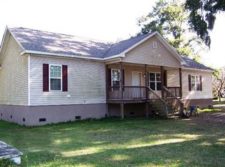 25 Dr Martin Luther King Jr Dr, Saint Helena Island, SC 29920