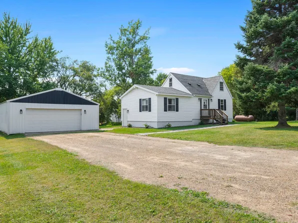 2366 Clark Rd, Dresser, WI 54009