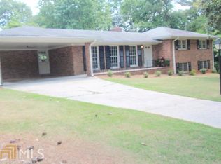 2554 Skylane Dr, Marietta, GA