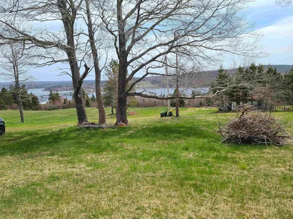 4351 Highway 223, Iona, NS B2C 1A1