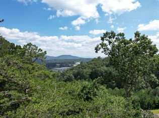 39 Summit View Dr, Ellijay, GA 30540