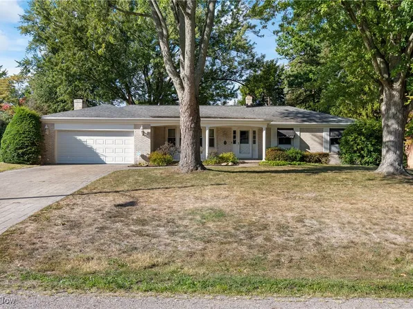 2425 Pennington St NW, Canton, OH 44709
