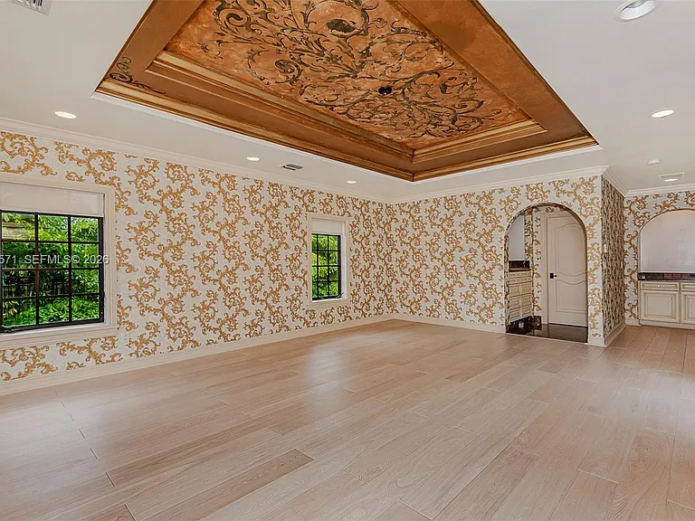 674 Ocean Blvd — Photo 25