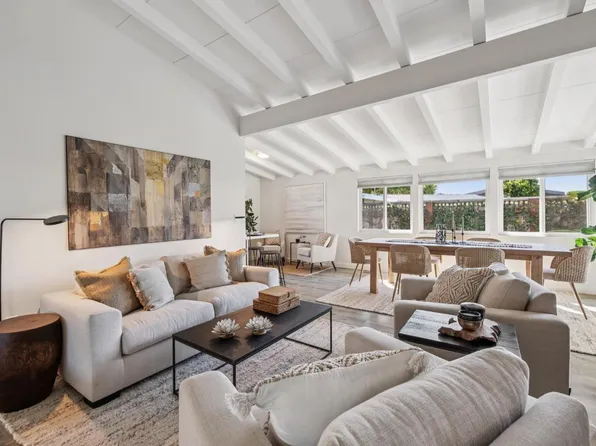 28 Royal Court, San Rafael, CA 94901