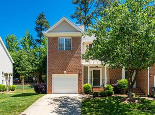111 Florians Dr, Holly Springs, NC 27540