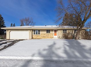 20 E 130th St, Burnsville, MN 55337