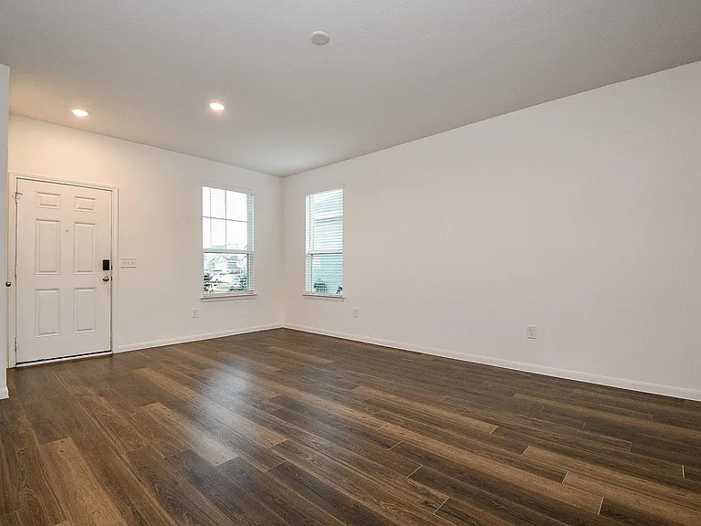 17867 Baleage Ln — Photo 7