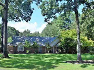 10 Hickory Ridge Cir, Texarkana, TX 75503