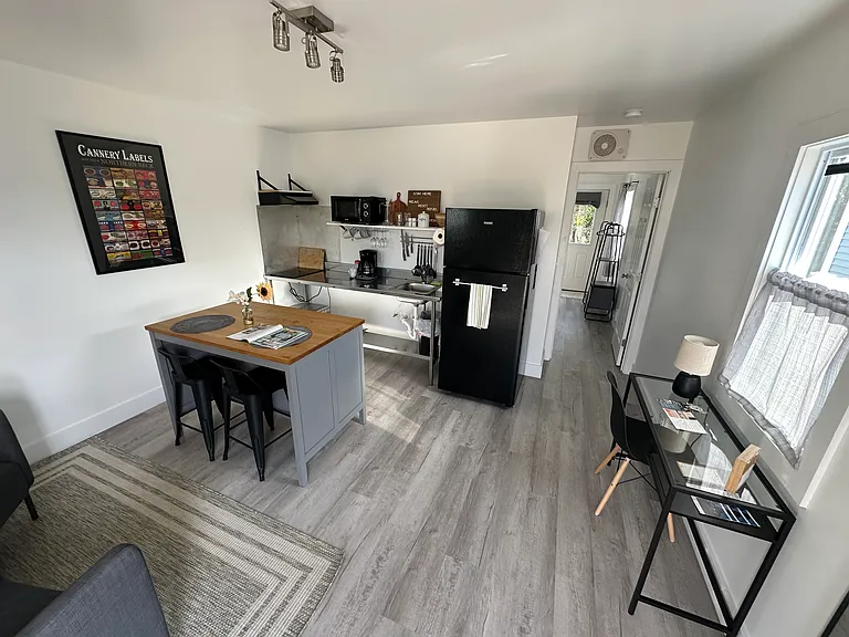 73 Seafood Ln — Photo 6