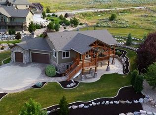 943 S Meadow Lark Ln, Huntsville, UT 84317