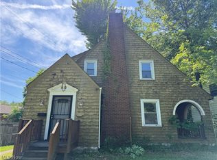 918 Frederick Blvd, Akron, OH 44320
