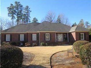 5012 Linksland Dr, Holly Springs, NC 27540