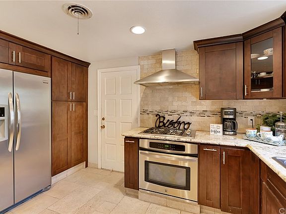 3rd image of 17571 Brent Ln