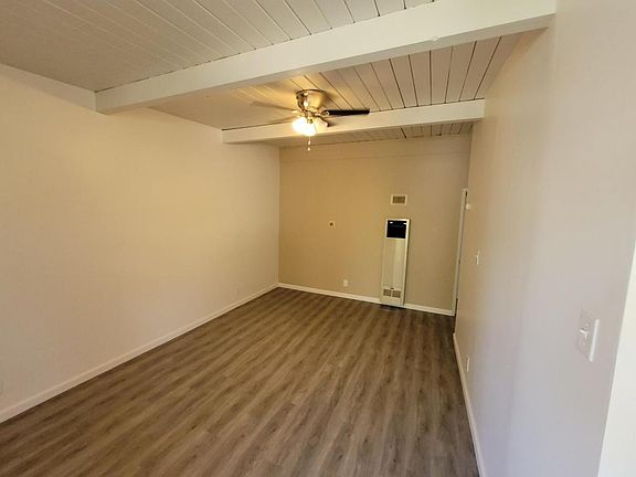 5th image of 13834 Christine Dr