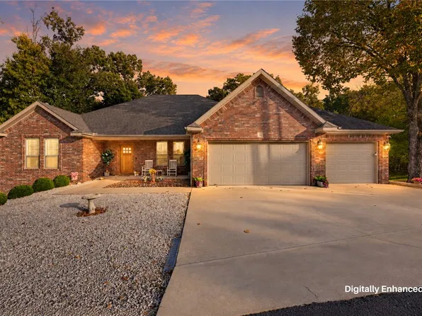 4 Harrington Ln, Bella Vista, AR 72714