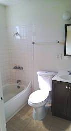 5th image of 585 E St APT 1