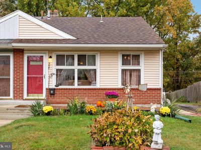 555 E Winona Ave, Norwood, PA, 19074