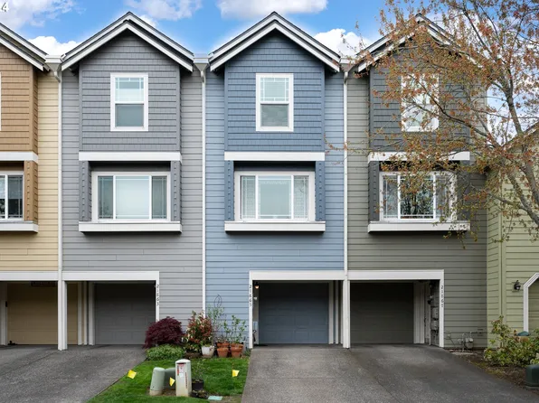 21865 NE Heartwood Cir, Fairview, OR 97024