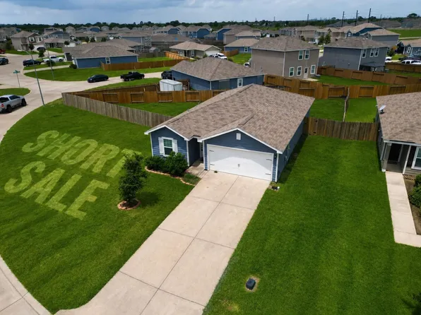 5915 Snapping Turtle Rd, Cove, TX 77523