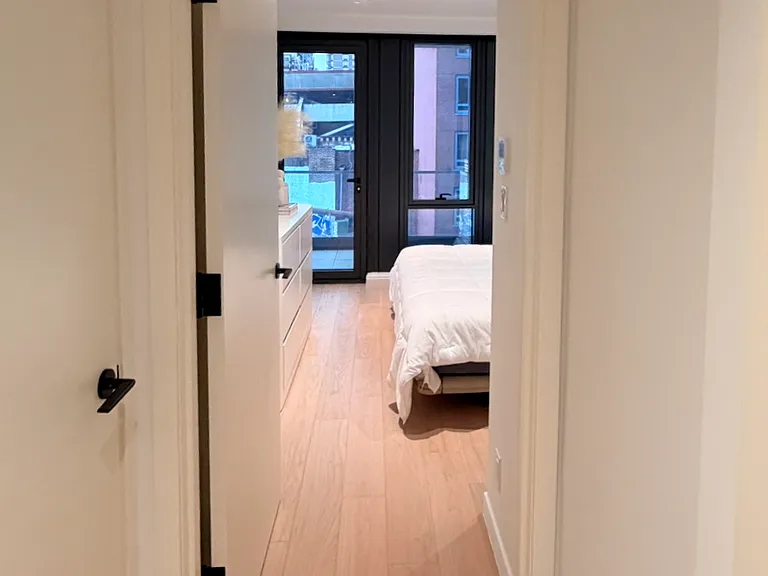 355 W 39th St #5B — Photo 27