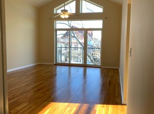 5933 W Huron St #3, Chicago, IL 60644