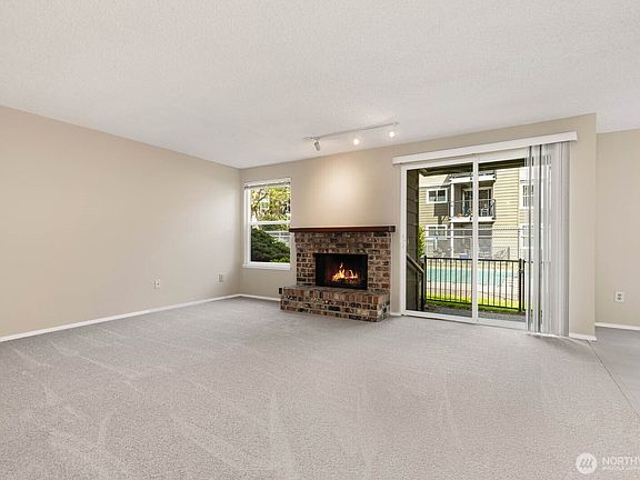 4th image of 820 Cady Road #F105