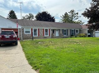 5269 Highland Shore Dr, Flushing, MI 48433