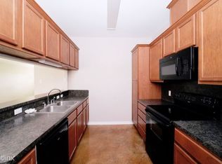6637 Rhine Dr #B, Corpus Christi, TX 78412