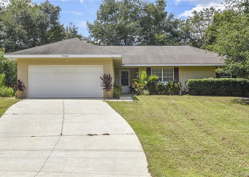 1st image of 7658 N Greendale Dr