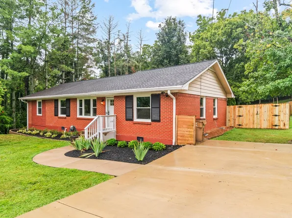 302 Rosehill Dr, Goodlettsville, TN 37072