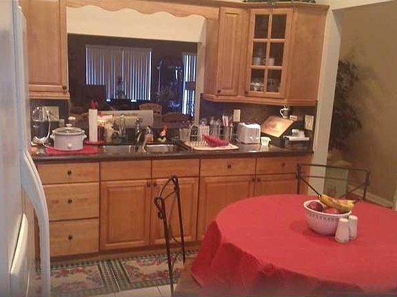 3rd image of 7241 Solandra Lane #91