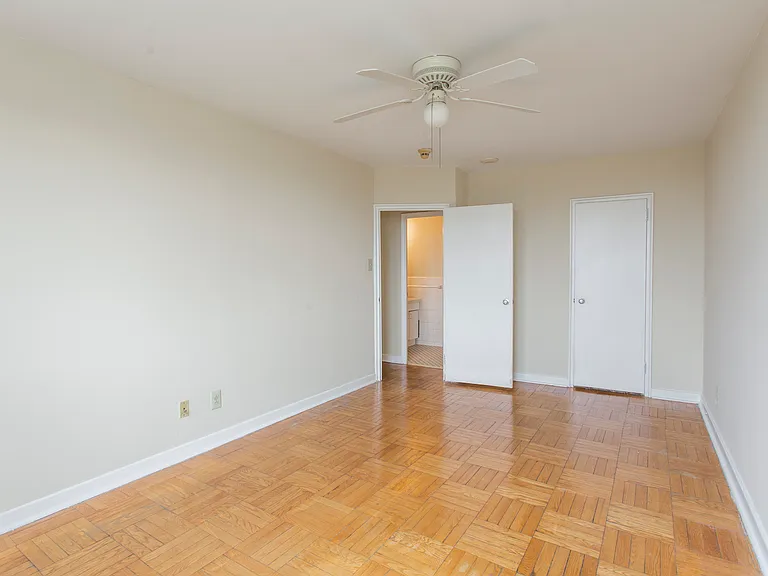 2601 Pennsylvania Ave #711 — Photo 25