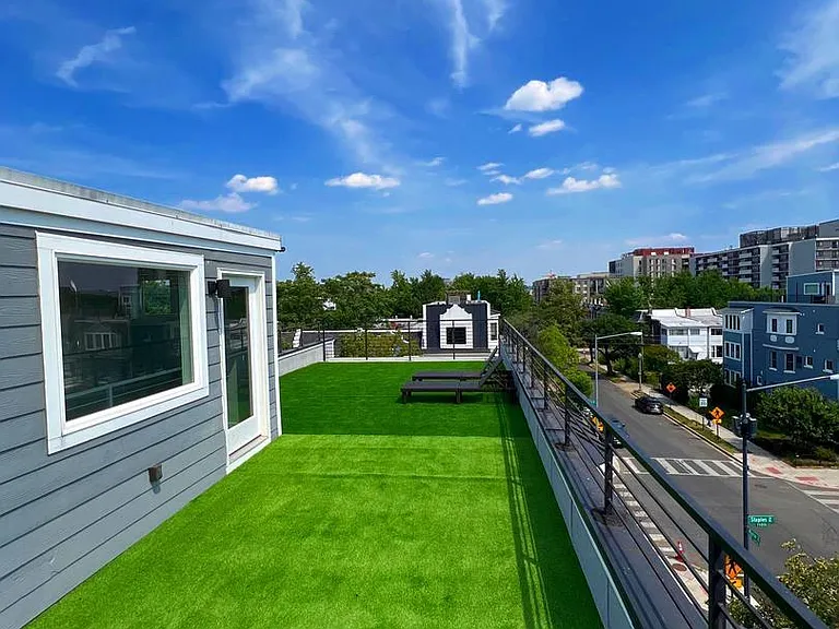 1200 Staples St NE #3 — Photo 17