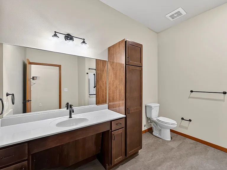 1520 Morningside Ave — Photo 27